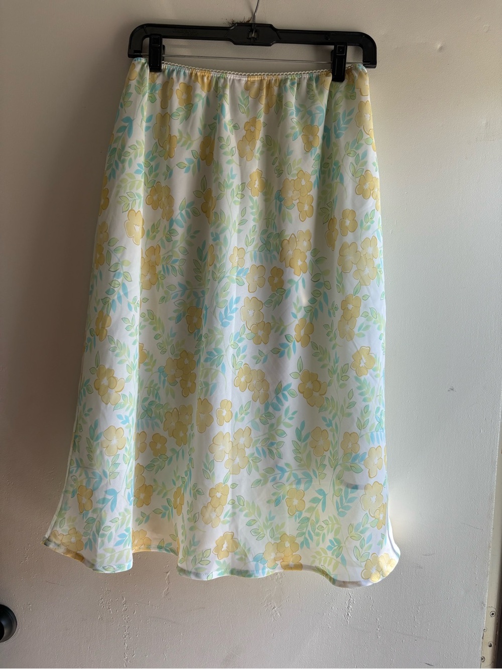 Vintage Fashion Bug Yellow and Light Blue Floral A-Line midi Skirt